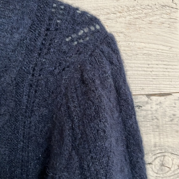 J.Crew women’s sweater. Size extra-large - Picture 4 of 4